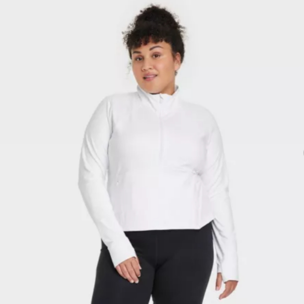 All in motion women's size 1X 1/2 zip pullover with zip pockets white